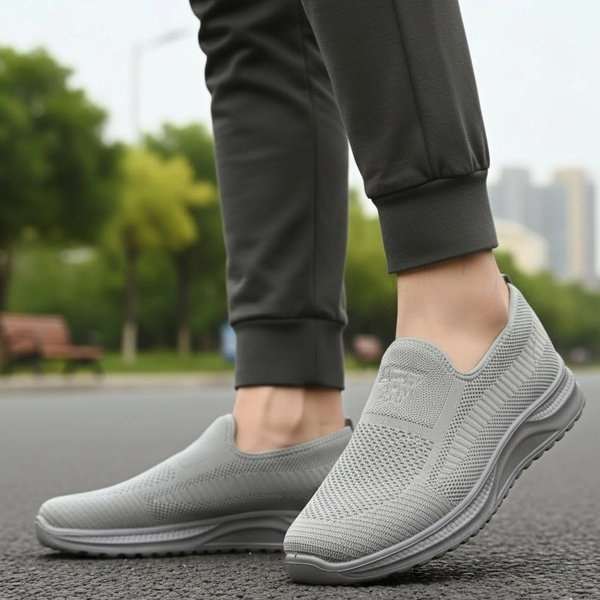 کفش راحتی پیاده روی بزرگ اسکیچرز پا ایران ورزش